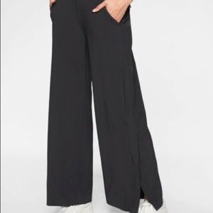 Athleta gramercy wide leg pants